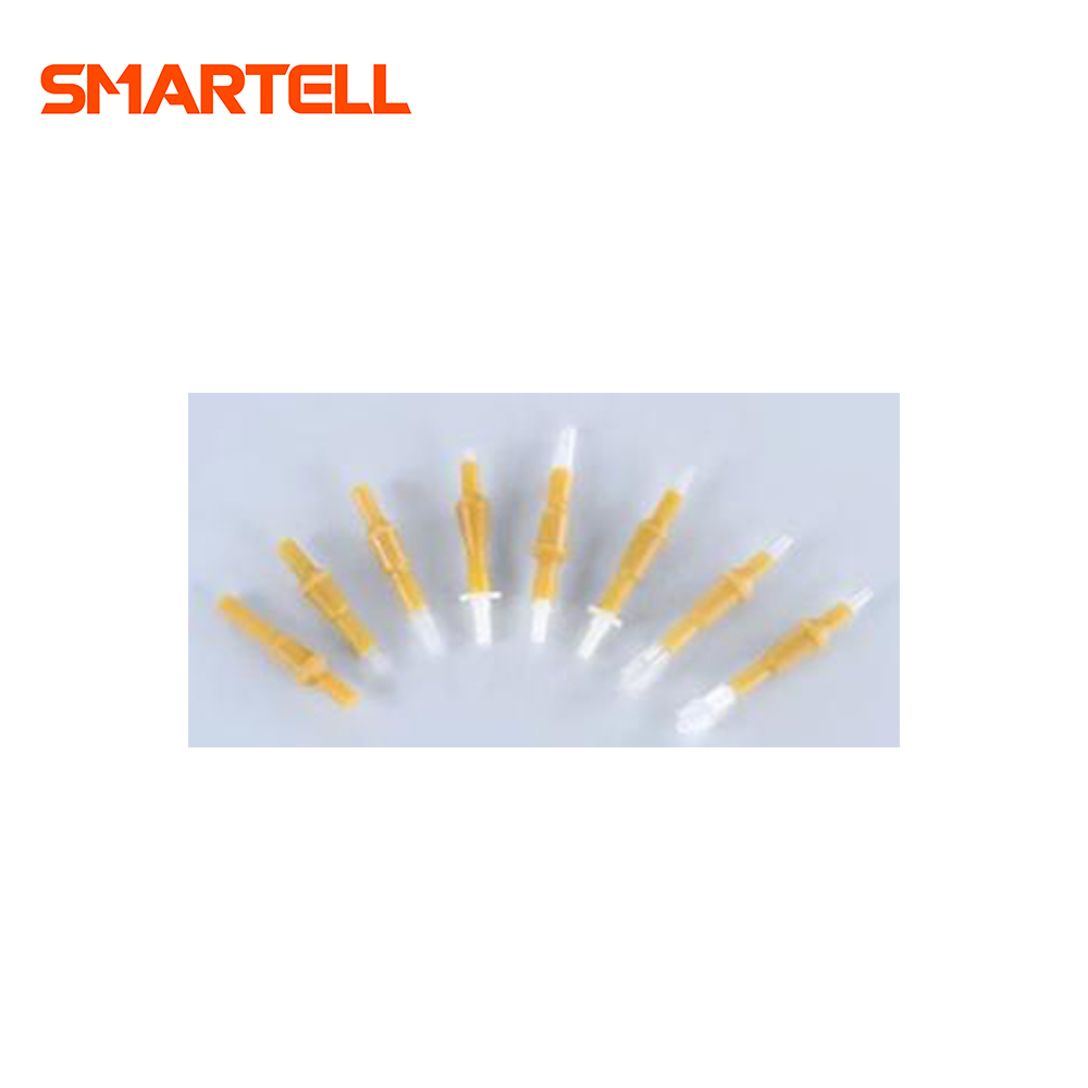 Machine d'assemblage de connecteurs en latex de précision et de contrôle de qualité